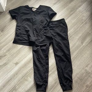 Black scrubs